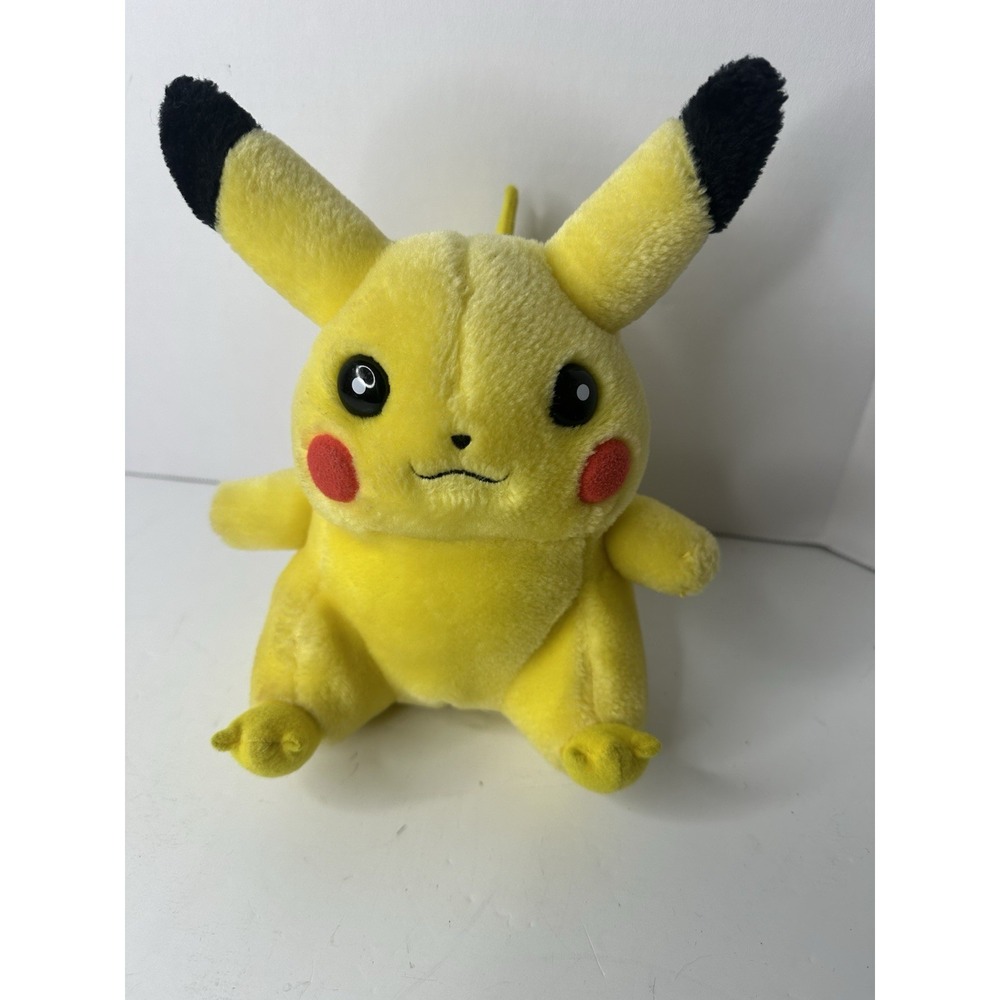 VTG 8" Pikachu Plush Official Hasbro Nintendo Pokemon 1998 Creatures Game Freak